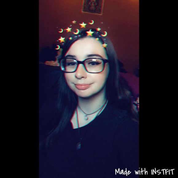 Meet your Posher, Haley - Picture 1 of 1